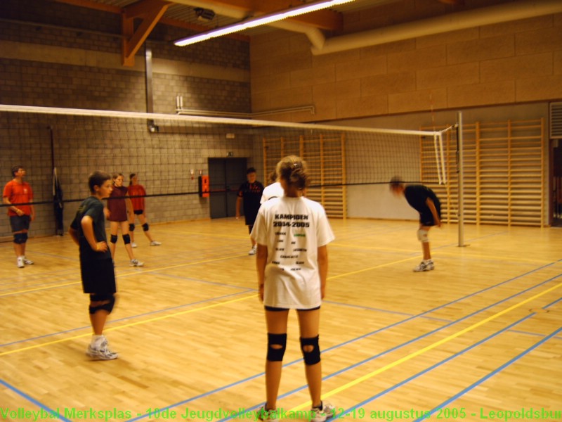 Laatste training: wedstrijdjes tussen jongens B en meisjes B/C.