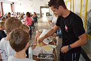 DSC_7532.JPG (86,3 KB - 13/08/2017 13:20:08)