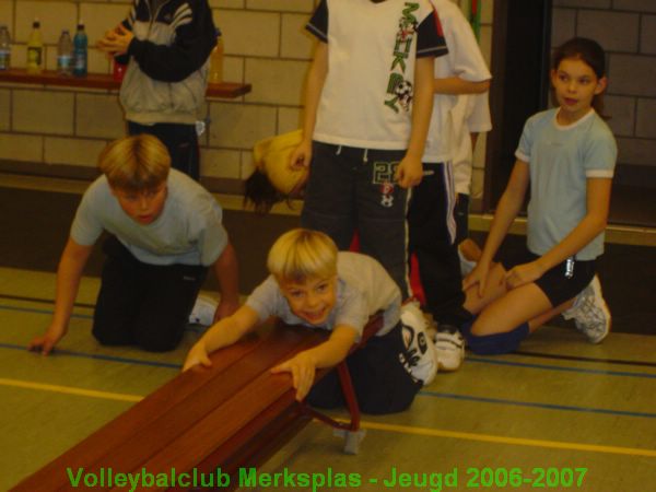 Volleybalschool in actie.