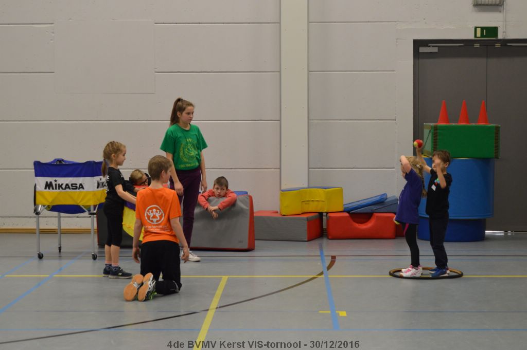 Spelletjes met de jongsten van BVMV.