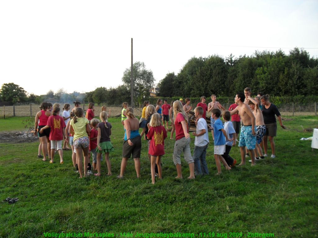 En tussen de sketchkes door een beetje dansen.