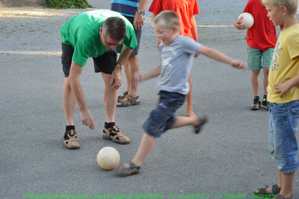 Voetballeeeeeeeeeuh!