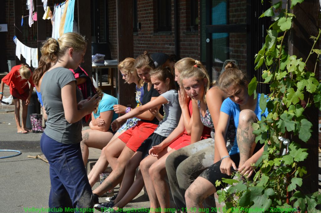 Commandotocht met de meisjes Cadetten.