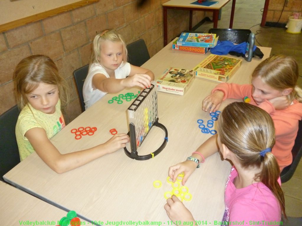 en gezelschapsspelletjes spelen.