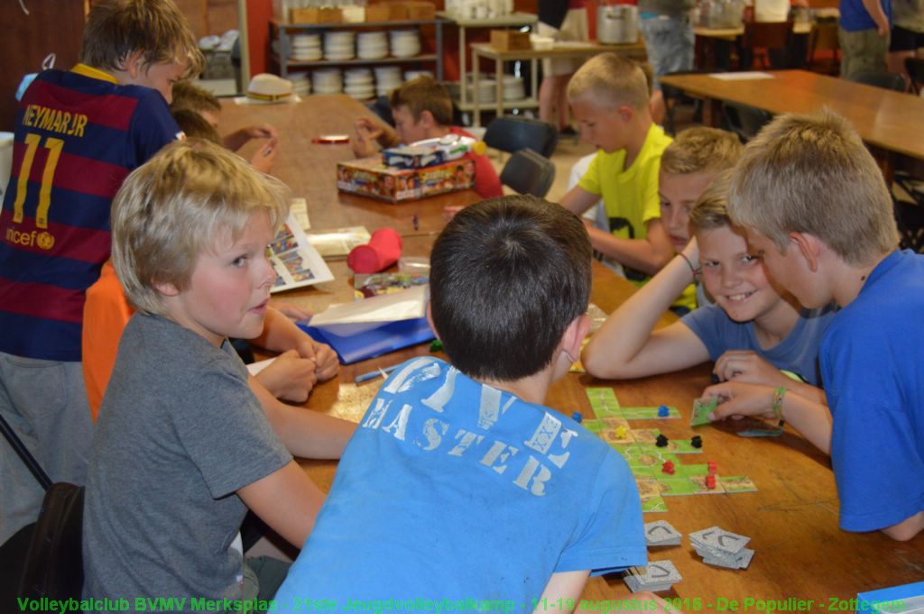 Gezelschapsspelen met de Jongens Miniemen.