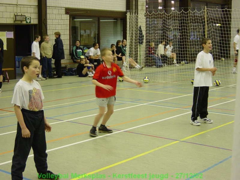 Enkele broertjes van volleyballers.