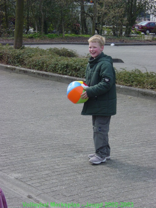 De volleybalschool (jongens E) gaan zwemmen in Beerse.