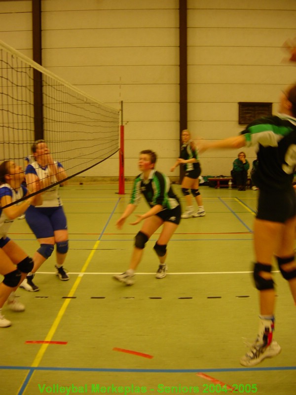 Dames 1 tegen Rijkevoc.