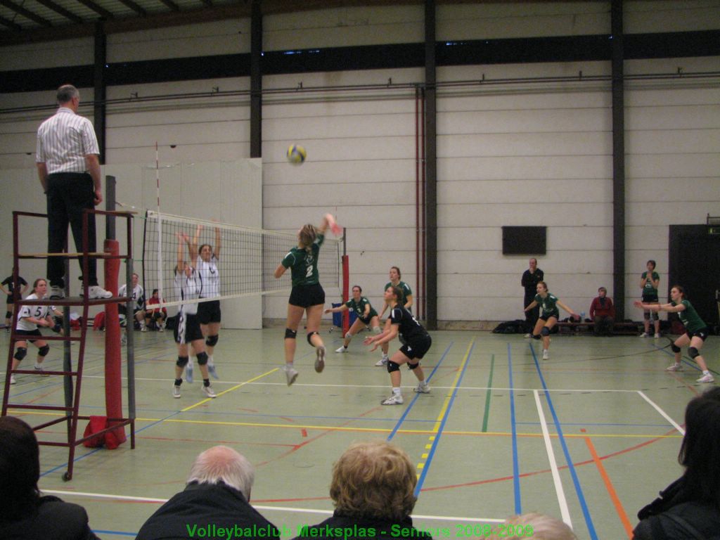 Dames 1 tegen Wegi.