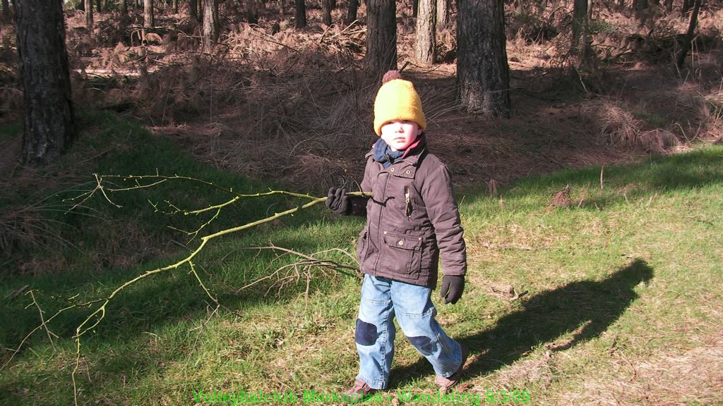 Een leuke wandeling door het bos.